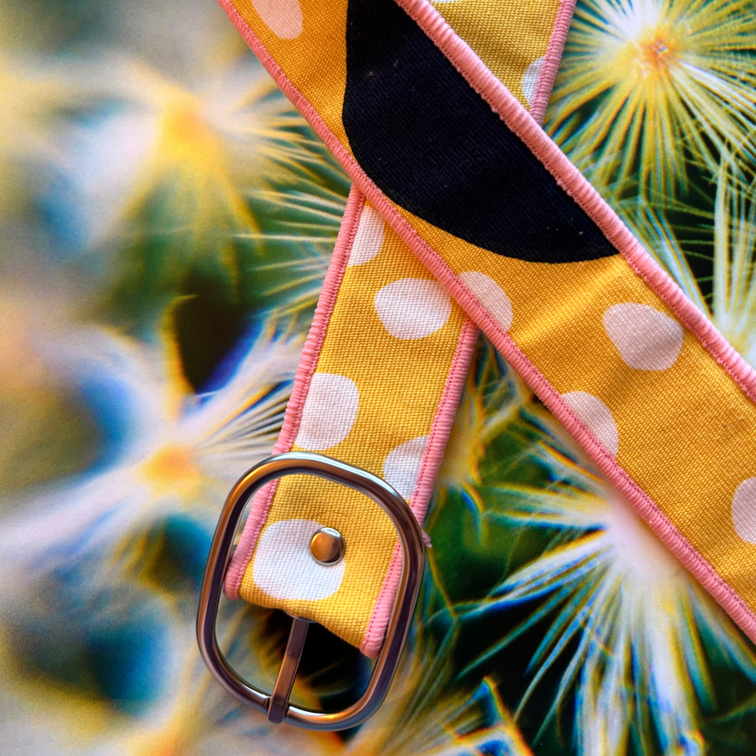 Ceinture en tissu d’ameublement jaune à pois blancs – taille 38-40