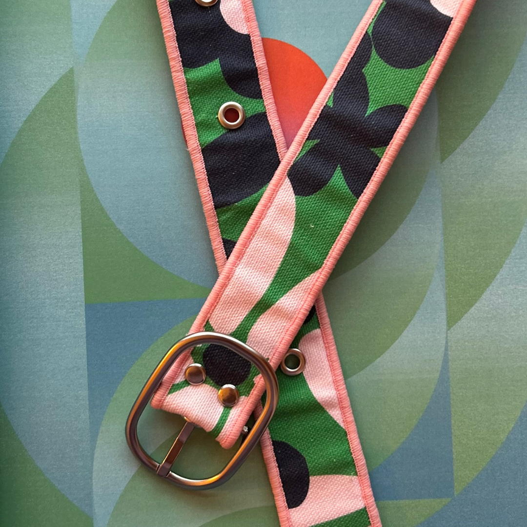 Ceinture en tissu d’ameublement vert, bleu & rose jungle – taille 38-40