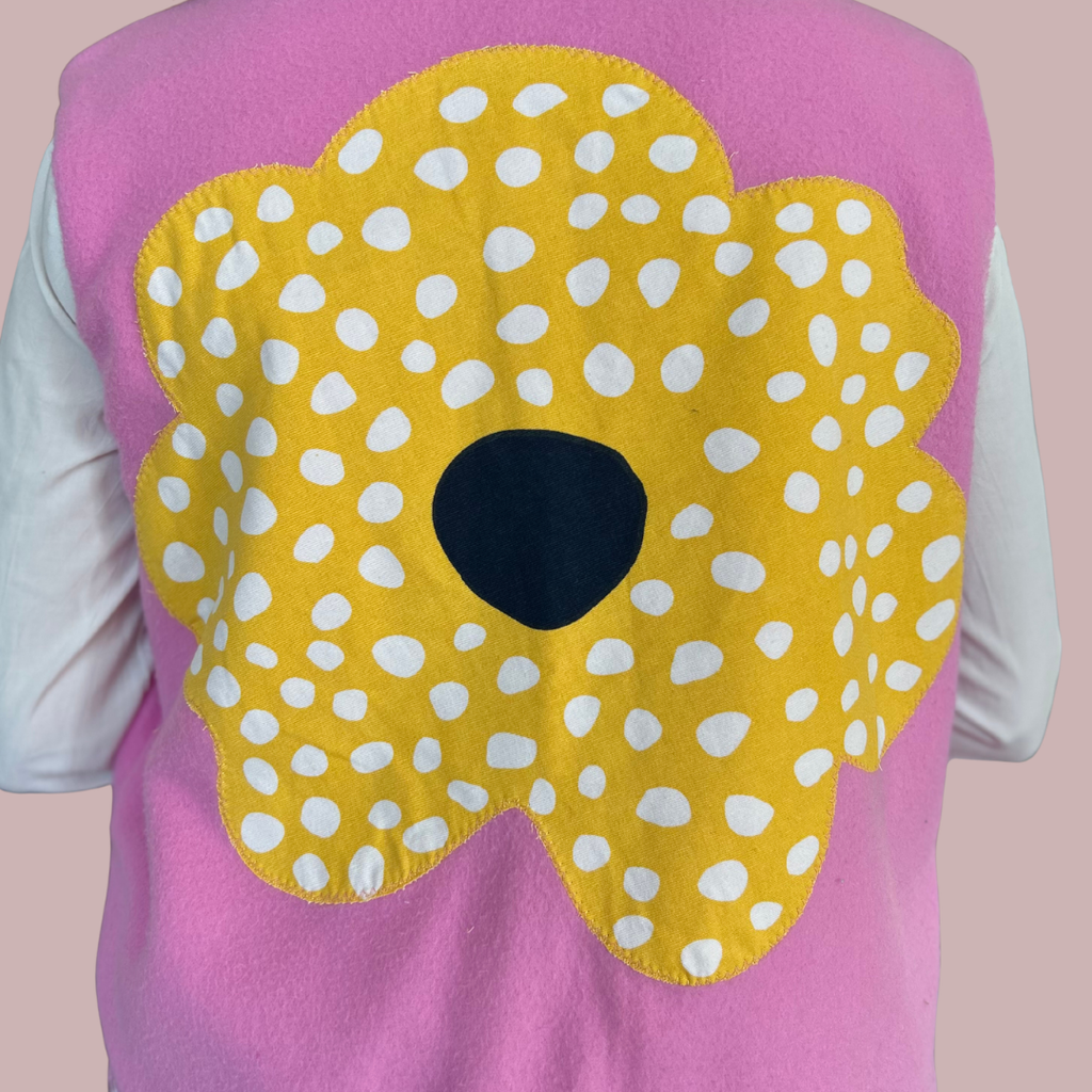 Gilet sans manches réversible laine polaire & tissu d’ameublement jaunes & rose  – pièce unique 38/40