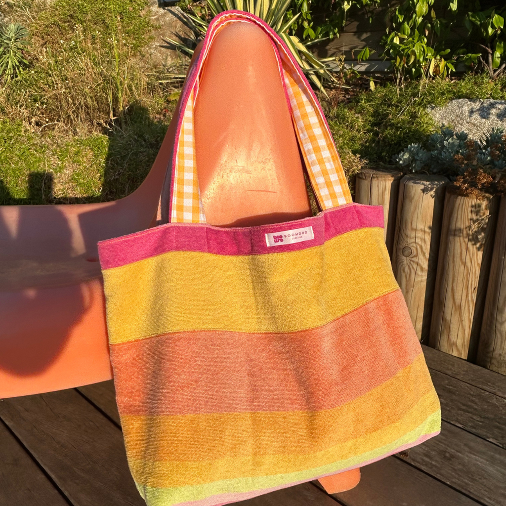 Sac de plage réversible en éponge recyclée et vichy jaune
